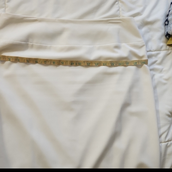 Size 8 Alfani Cream Suit Skirt Separate - Picture 7 of 7